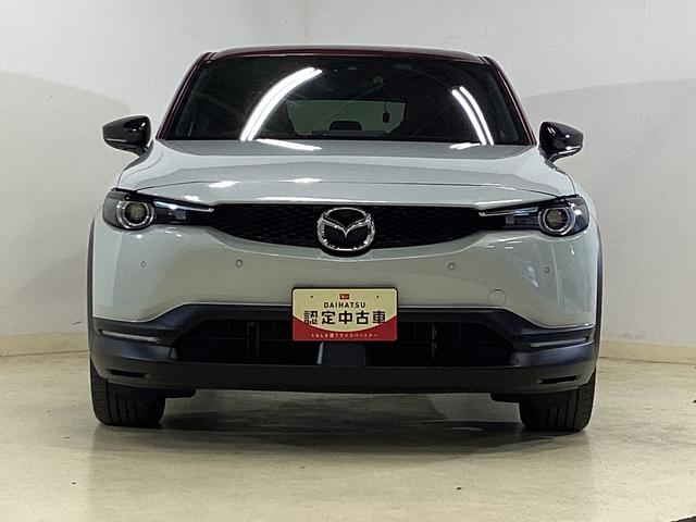 MX-30 100周年特別記念車 純正ナビ 全周囲カメラ ETC 純正ナビ 全周囲カメラ ETC プッシュボタンエンジンスタート アルミホイール フルセグチューナー コーナーセンサー シートヒーター クルーズコントロール カーペットマット アイドリングストップ(14枚目)