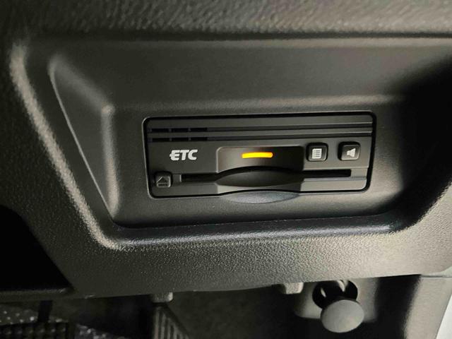 タント カスタムＲＳ　トップエディションＳＡＩＩＩ　ターボ　ナビ　スマートアシストＩＩＩ　ターボ　ナビ　バックカメラ　ＥＴＣ　フルセグチューナー　ブルートゥース対応　ＬＥＤヘッドライト　シートヒーター　両側リヤパワースライドドア　オートライト　アルミホイール　ＡＢＳ（5枚目）