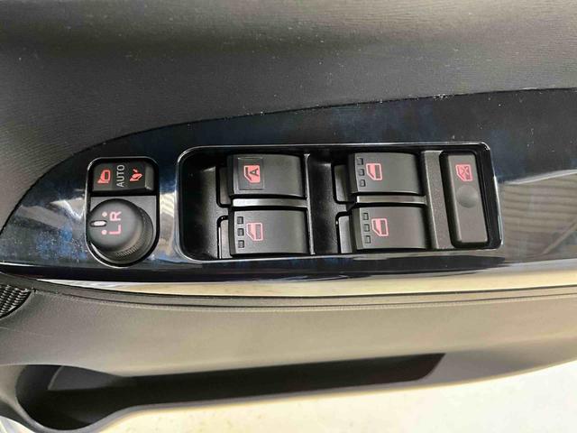 タント カスタムＲＳ　トップエディションＳＡＩＩＩ　ターボ　ナビ　スマートアシストＩＩＩ　ターボ　ナビ　バックカメラ　ＥＴＣ　フルセグチューナー　ブルートゥース対応　ＬＥＤヘッドライト　シートヒーター　両側リヤパワースライドドア　オートライト　アルミホイール　ＡＢＳ（10枚目）