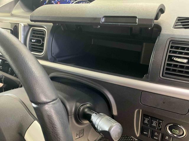 タント カスタムＲＳ　トップエディションＳＡＩＩＩ　ターボ　ナビ　スマートアシストＩＩＩ　ターボ　ナビ　バックカメラ　ＥＴＣ　フルセグチューナー　ブルートゥース対応　ＬＥＤヘッドライト　シートヒーター　両側リヤパワースライドドア　オートライト　アルミホイール　ＡＢＳ（16枚目）