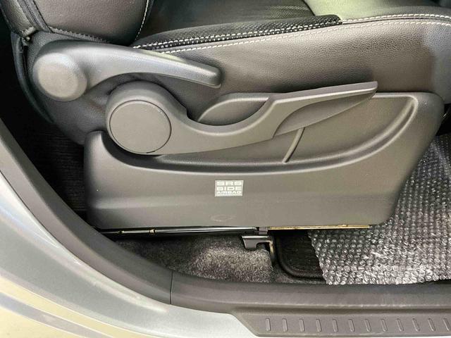 タント カスタムＲＳ　トップエディションＳＡＩＩＩ　ターボ　ナビ　スマートアシストＩＩＩ　ターボ　ナビ　バックカメラ　ＥＴＣ　フルセグチューナー　ブルートゥース対応　ＬＥＤヘッドライト　シートヒーター　両側リヤパワースライドドア　オートライト　アルミホイール　ＡＢＳ（20枚目）