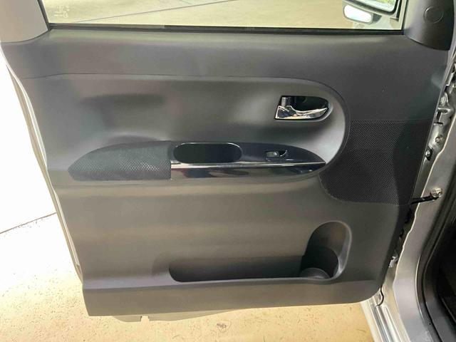 タント カスタムＲＳ　トップエディションＳＡＩＩＩ　ターボ　ナビ　スマートアシストＩＩＩ　ターボ　ナビ　バックカメラ　ＥＴＣ　フルセグチューナー　ブルートゥース対応　ＬＥＤヘッドライト　シートヒーター　両側リヤパワースライドドア　オートライト　アルミホイール　ＡＢＳ（29枚目）