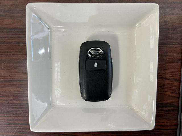 タフト Gターボ ダーククロムベンチャー ナビ バックカメラ ETC ナビ バックカメラ フルセグチューナー ブルートゥース対応 ETC ドライブレコーダー プッシュボタンエンジンスタート LEDヘッドライト スマートアシスト ターボ コーナーセンサー オートエアコン(22枚目)