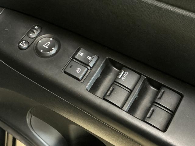 N-BOX G SSパッケージ ワンオーナー ナビ ETC バックカメラ ワンオーナー ナビ ETC バックカメラ 両側電動スライドドア 前席シートヒーター USB Bluetooth ワンセグTV HIDヘッドライト プッシュスタート 横滑り防止措置 スマートキー(42枚目)