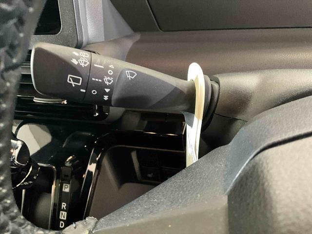 タント カスタムRSセレクション 4WD ターボ車 バックカメラ 4WD ターボ 運転席ロングスライドシート オーディオレス 運転席助手席シートヒーター ETC 全車速追従式クルーズコントロール オートライト オートハイビーム キーフリー LEDヘッドライト(12枚目)