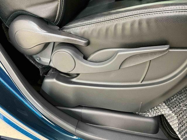 タント カスタムRSセレクション 4WD ターボ車 バックカメラ 4WD ターボ 運転席ロングスライドシート オーディオレス 運転席助手席シートヒーター ETC 全車速追従式クルーズコントロール オートライト オートハイビーム キーフリー LEDヘッドライト(20枚目)