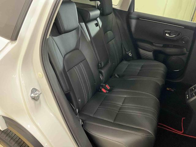 ＺＲ－Ｖ ｅ：ＨＥＶ　Ｚ　ナビ　パノラマモニター　ＥＴＣ２．０　ドライブレコーダー　アルミホイール　オートライト　デュアルエアバッグ　ＡＢＳ　安全ボディ　パワーシート　ＬＥＤヘッドランプ　プッシュボタンスタート　キーフリー（24枚目）