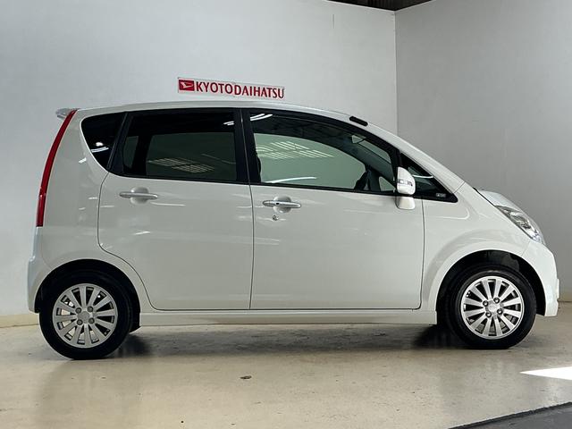 ムーヴ X VS CDチューナー キーフリーシステム アルミホイール CDチューナー キーフリーシステム アルミホイール マニュアルエアコン カーペットマット 電動格納式ドアミラー フォグランプ 運転席・助手席エアバッグ パワステ パワーウインドウ ABS ベンチシート(11枚目)