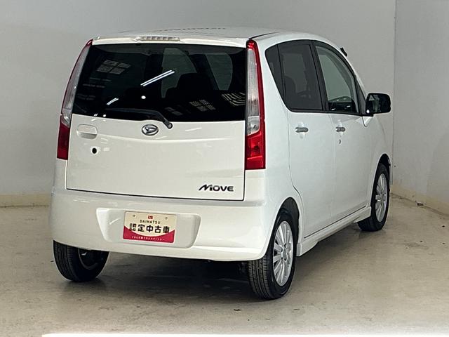 ムーヴ X VS CDチューナー キーフリーシステム アルミホイール CDチューナー キーフリーシステム アルミホイール マニュアルエアコン カーペットマット 電動格納式ドアミラー フォグランプ 運転席・助手席エアバッグ パワステ パワーウインドウ ABS ベンチシート(13枚目)