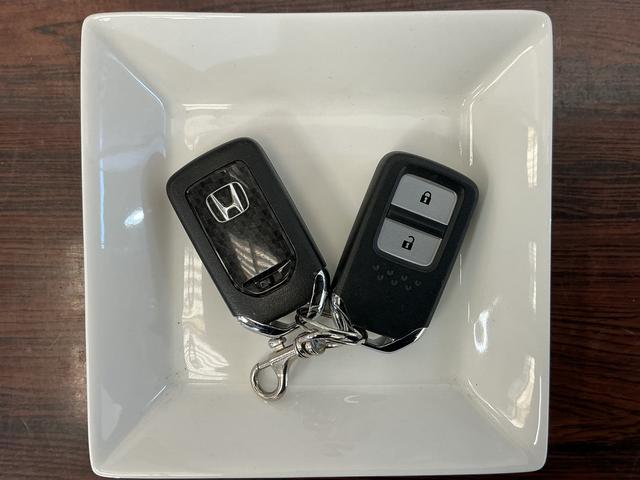 S660 α ディスプレイオーディオ ETC バックカメラ ディスプレイオーディオ ETC バックカメラ プッシュボタンエンジンスタート オートエアコン 電動ドアミラー LEDヘッドライト オートライト アルミホイール クルーズコントロール カーペットマット(23枚目)