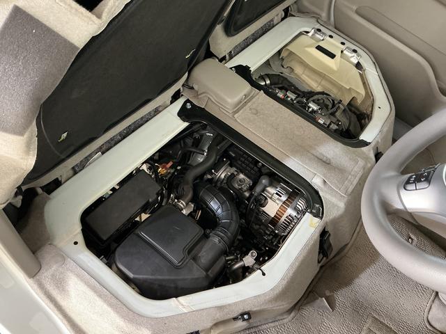 エブリイワゴン PZターボ ワンオーナー ETC バックカメラ 電動スライド ワンオーナー ETC バックカメラ 片側電動スライドドア 障害物センサー 運転席シートヒーター USBチャージャー HIDヘッドライト プッシュスタート オートライト スマートキー ドアバイザー(68枚目)