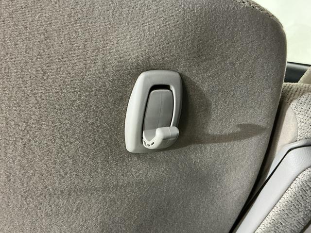 ムーヴキャンバス Ｘリミテッド　ＳＡＩＩＩ　ワンオーナー　ナビ　バックカメラ　ワンオーナー　ナビ　バックカメラ　ドライブレコーダー　両側電動スライドドア　オートマチックハイビーム　ＵＳＢ　Ｂｌｕｅｔｏｏｔｈ　ＤＶＤ　プッシュスタート　横滑り防止装置　スマートキー　フルセグＴＶ（33枚目）