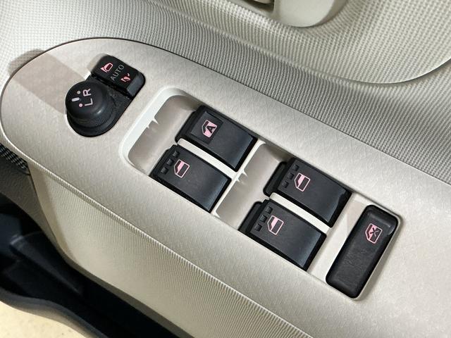 ムーヴキャンバス Ｘリミテッド　ＳＡＩＩＩ　ワンオーナー　ナビ　バックカメラ　ワンオーナー　ナビ　バックカメラ　ドライブレコーダー　両側電動スライドドア　オートマチックハイビーム　ＵＳＢ　Ｂｌｕｅｔｏｏｔｈ　ＤＶＤ　プッシュスタート　横滑り防止装置　スマートキー　フルセグＴＶ（44枚目）