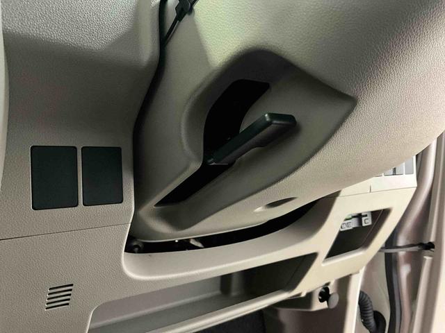 タント ＸリミテッドＳＡＩＩＩ　両側電動スライドドア　キーフリー　衝突被害軽減システム　オートライト　オートマチックハイビーム　ＬＥＤヘッドライト　両側電動スライドドア　キーフリーシステム　プッシュボタンスタート　カーナビ　パノラマモニター　ＥＴＣ　前方ドラレコ（19枚目）