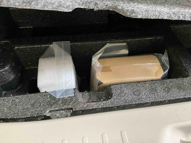 タント ＸリミテッドＳＡＩＩＩ　両側電動スライドドア　キーフリー　衝突被害軽減システム　オートライト　オートマチックハイビーム　ＬＥＤヘッドライト　両側電動スライドドア　キーフリーシステム　プッシュボタンスタート　カーナビ　パノラマモニター　ＥＴＣ　前方ドラレコ（48枚目）