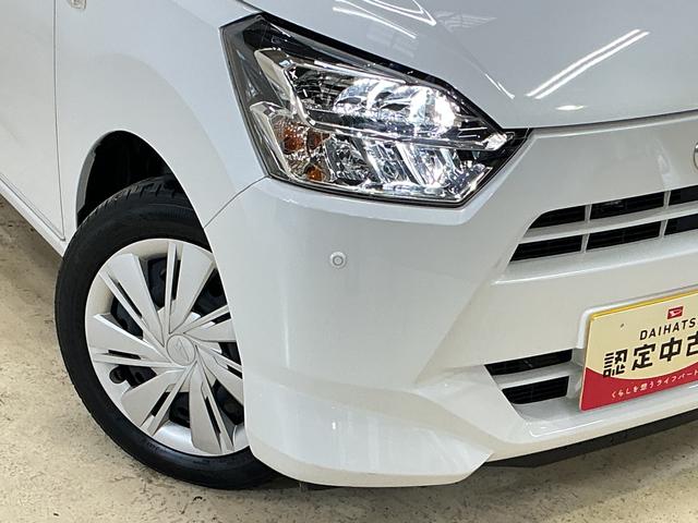 ミライース X SAIII バックカメラ 前後コーナーセンサー バックカメラ オートマチックハイビーム 前後コーナーセンサー LEDヘッドライト キーレスエントリー オートライト 盗難防止装置 横滑り防止装置 アイドリングストップ マニュアルエアコン スマアシ(5枚目)