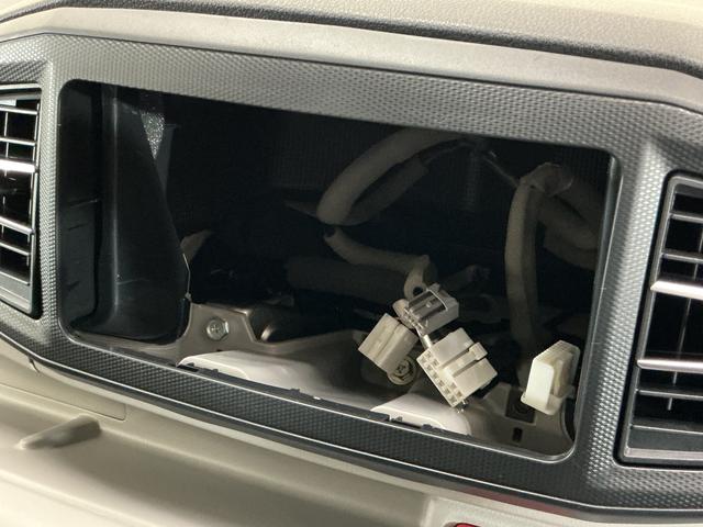 ミライース X SAIII バックカメラ 前後コーナーセンサー バックカメラ オートマチックハイビーム 前後コーナーセンサー LEDヘッドライト キーレスエントリー オートライト 盗難防止装置 横滑り防止装置 アイドリングストップ マニュアルエアコン スマアシ(15枚目)