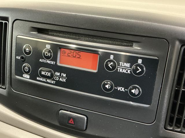 ミライース Lf 4WD CDオーディオ アイドリングストップ 4WD CDオーディオ アイドリングストップ ドアバイザー スペアキー有り キーレスエントリー 盗難防止装置 マニュアルエアコン ヘッドライトレべライザー 12V電源ソケット(3枚目)