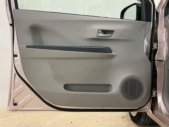 ミライース Lf 4WD CDオーディオ アイドリングストップ 4WD CDオーディオ アイドリングストップ ドアバイザー スペアキー有り キーレスエントリー 盗難防止装置 マニュアルエアコン ヘッドライトレべライザー 12V電源ソケット(46枚目)