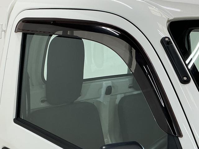 ハイゼットトラック スタンダード　切替式４ＷＤ　オートマ車　ラジオデッキ　３方開　切替式４ＷＤ　オートマ　ラジオデッキ　ＥＴＣ　３方開　ドアバイザー　ラバーマット　ヘッドライトレべライザー　マニュアルエアコン　１２Ｖ電源ソケット　スペアタイヤ　バッテリーカバー（7枚目）