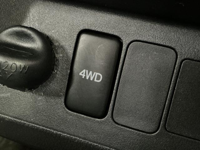 ハイゼットトラック スタンダード　切替式４ＷＤ　オートマ車　ラジオデッキ　３方開　切替式４ＷＤ　オートマ　ラジオデッキ　ＥＴＣ　３方開　ドアバイザー　ラバーマット　ヘッドライトレべライザー　マニュアルエアコン　１２Ｖ電源ソケット　スペアタイヤ　バッテリーカバー（42枚目）