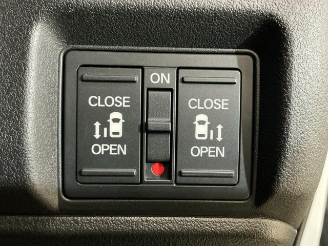 Ｎ－ＢＯＸカスタム ターボ　ナビ　バックカメラ　フルセグチューナー　ターボ　純正ナビ　バックカメラ　フルセグチューナー　ブルートゥース対応　両側リヤパワースライドドア　プッシュボタンエンジンスタート　オートエアコン　シートヒーター　アルミホイール　シートヒーター（4枚目）