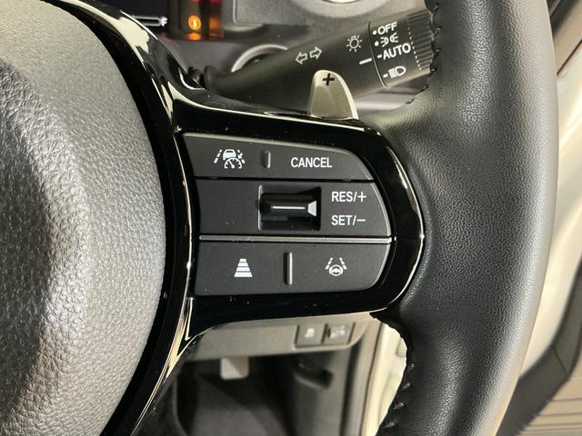 Ｎ－ＢＯＸカスタム ターボ　ナビ　バックカメラ　フルセグチューナー　ターボ　純正ナビ　バックカメラ　フルセグチューナー　ブルートゥース対応　両側リヤパワースライドドア　プッシュボタンエンジンスタート　オートエアコン　シートヒーター　アルミホイール　シートヒーター（5枚目）