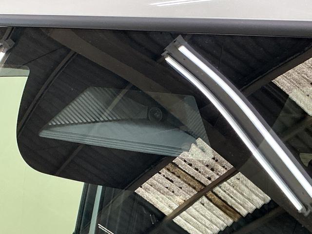 Ｎ－ＢＯＸカスタム ターボ　ナビ　バックカメラ　フルセグチューナー　ターボ　純正ナビ　バックカメラ　フルセグチューナー　ブルートゥース対応　両側リヤパワースライドドア　プッシュボタンエンジンスタート　オートエアコン　シートヒーター　アルミホイール　シートヒーター（14枚目）