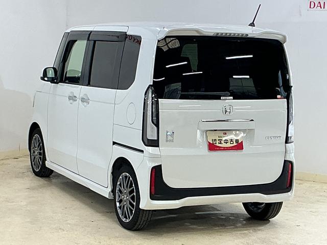 Ｎ－ＢＯＸカスタム ターボ　ナビ　バックカメラ　フルセグチューナー　ターボ　純正ナビ　バックカメラ　フルセグチューナー　ブルートゥース対応　両側リヤパワースライドドア　プッシュボタンエンジンスタート　オートエアコン　シートヒーター　アルミホイール　シートヒーター（19枚目）