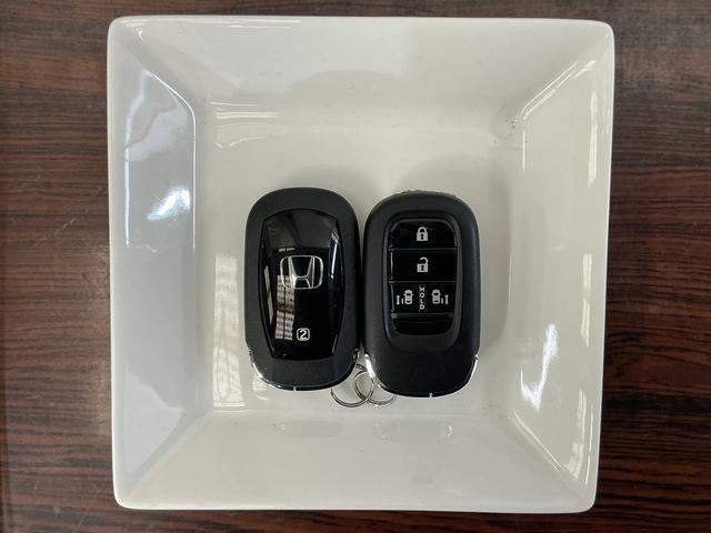 Ｎ－ＢＯＸカスタム ターボ　ナビ　バックカメラ　フルセグチューナー　ターボ　純正ナビ　バックカメラ　フルセグチューナー　ブルートゥース対応　両側リヤパワースライドドア　プッシュボタンエンジンスタート　オートエアコン　シートヒーター　アルミホイール　シートヒーター（21枚目）