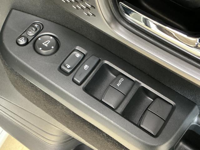 Ｎ－ＢＯＸカスタム ターボ　ナビ　バックカメラ　フルセグチューナー　ターボ　純正ナビ　バックカメラ　フルセグチューナー　ブルートゥース対応　両側リヤパワースライドドア　プッシュボタンエンジンスタート　オートエアコン　シートヒーター　アルミホイール　シートヒーター（49枚目）