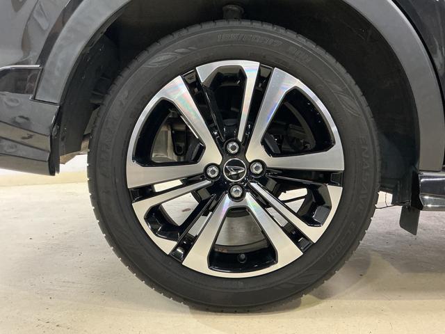 ロッキー プレミアム　９インチナビ　パノラマモニター　ＥＴＣ　ドラレコ　９インチナビ　パノラマモニター　フルセグチューナー　ブルートゥース対応　ＥＴＣ　ドライブレコーダー　スマートアシスト　プッシュボタンエンジンスタート　アダプティブクルーズコントロール　シートヒーター（8枚目）