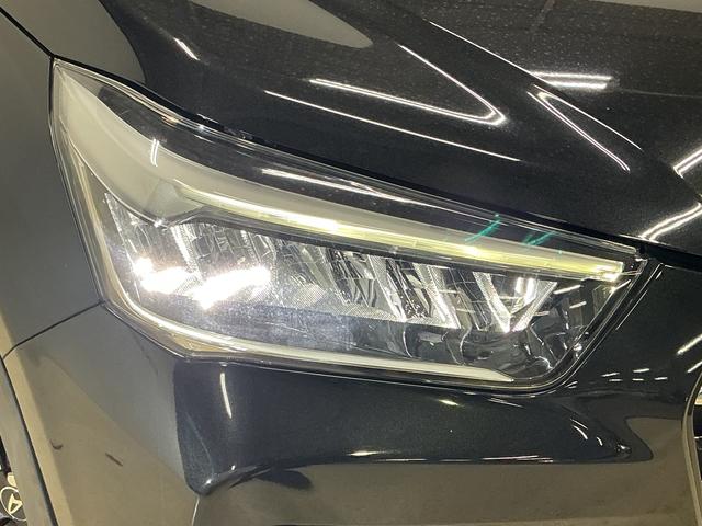 ロッキー プレミアム　９インチナビ　パノラマモニター　ＥＴＣ　ドラレコ　９インチナビ　パノラマモニター　フルセグチューナー　ブルートゥース対応　ＥＴＣ　ドライブレコーダー　スマートアシスト　プッシュボタンエンジンスタート　アダプティブクルーズコントロール　シートヒーター（12枚目）