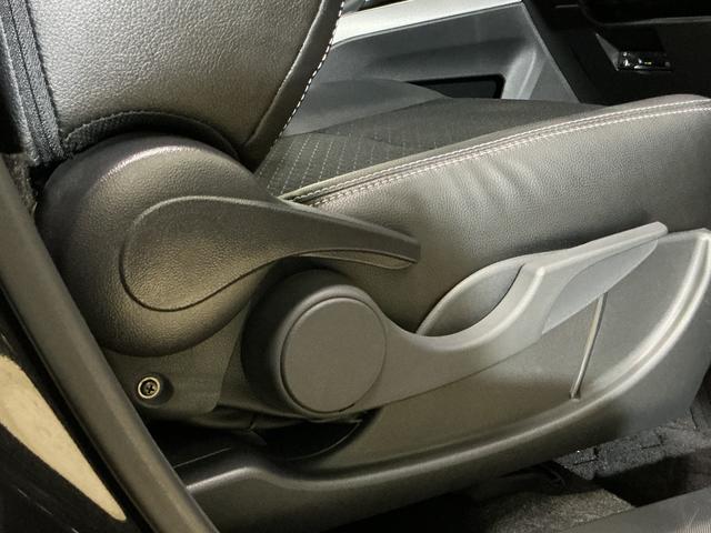 ロッキー プレミアム　９インチナビ　パノラマモニター　ＥＴＣ　ドラレコ　９インチナビ　パノラマモニター　フルセグチューナー　ブルートゥース対応　ＥＴＣ　ドライブレコーダー　スマートアシスト　プッシュボタンエンジンスタート　アダプティブクルーズコントロール　シートヒーター（51枚目）