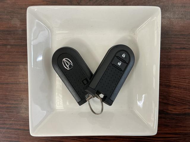 ムーヴ カスタム　Ｘ　ＶＳ　ＳＡＩＩＩ　ワンオーナー　バックカメラ　ワンオーナー　バックカメラ　運転席シートヒーター　オートマチックハイビーム１４インチ純正アルミホイール　ＬＥＤヘッドライト　プッシュスタート　キーフリー　横滑り防止装置　盗難防止装置　オートライト（18枚目）