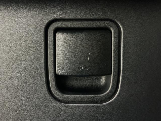 タント カスタムＸ　デモカー　バックカメラ　両側電動スライドドア　デモカー　バックカメラ　両側電動スライドドア　１４インチ純正アルミホイール　オートマチックハイビーム　前後コーナーセンサー　電子パーキング　オートブレーキホールド　ＵＳＢチャージャー　プッシュスタート（24枚目）