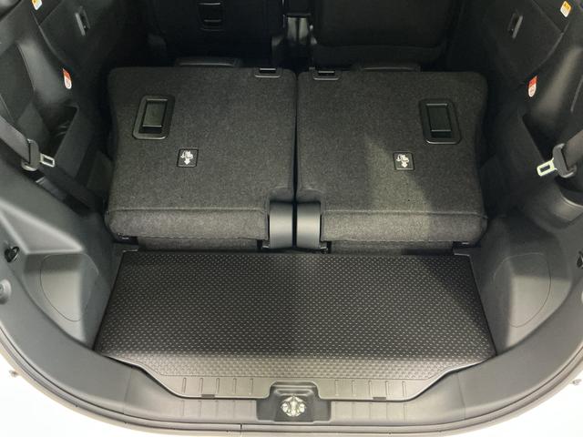 タント カスタムＸ　デモカー　バックカメラ　両側電動スライドドア　デモカー　バックカメラ　両側電動スライドドア　１４インチ純正アルミホイール　オートマチックハイビーム　前後コーナーセンサー　電子パーキング　オートブレーキホールド　ＵＳＢチャージャー　プッシュスタート（33枚目）