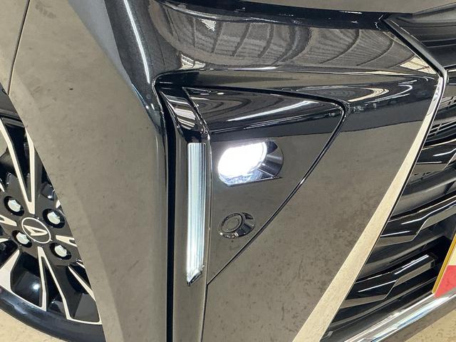 タント カスタムＲＳ　届け出済み未使用車　ターボ　全周囲カメラ　届け出済み未使用車　ターボ　パノラマモニター　ＥＴＣ　両側電動スライドドア　アダプティブクルーズコントロール　前席シートヒーター　１５インチ純正アルミホイール　オートマチックハイビーム　電子パーキング（12枚目）