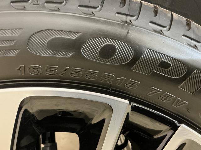 タント カスタムＲＳ　届け出済み未使用車　ターボ　全周囲カメラ　届け出済み未使用車　ターボ　パノラマモニター　ＥＴＣ　両側電動スライドドア　アダプティブクルーズコントロール　前席シートヒーター　１５インチ純正アルミホイール　オートマチックハイビーム　電子パーキング（64枚目）