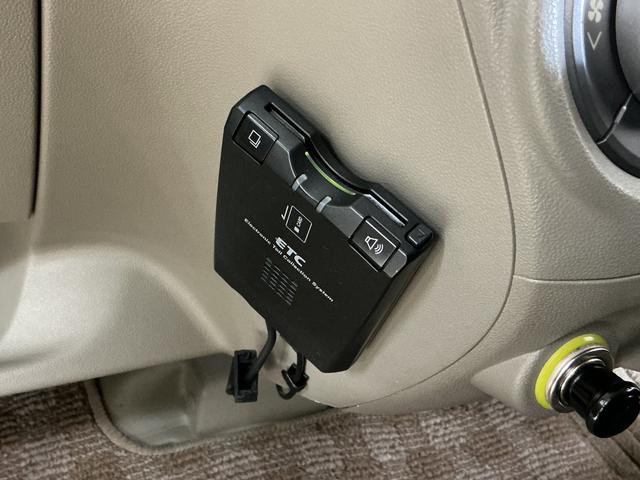 アトレーワゴン アトレースローパー ワンオーナー 福祉車両 ナビ ETC ワンオーナー 福祉車両 ナビ バックカメラ ETC 電動ウインチ Bluetooth フルセグTV DVD再生 HIDヘッドライト ドアバイザー フォグライト キーレス ヘッドライトレベライザー(5枚目)