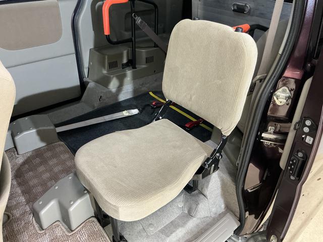 アトレーワゴン アトレースローパー ワンオーナー 福祉車両 ナビ ETC ワンオーナー 福祉車両 ナビ バックカメラ ETC 電動ウインチ Bluetooth フルセグTV DVD再生 HIDヘッドライト ドアバイザー フォグライト キーレス ヘッドライトレベライザー(23枚目)