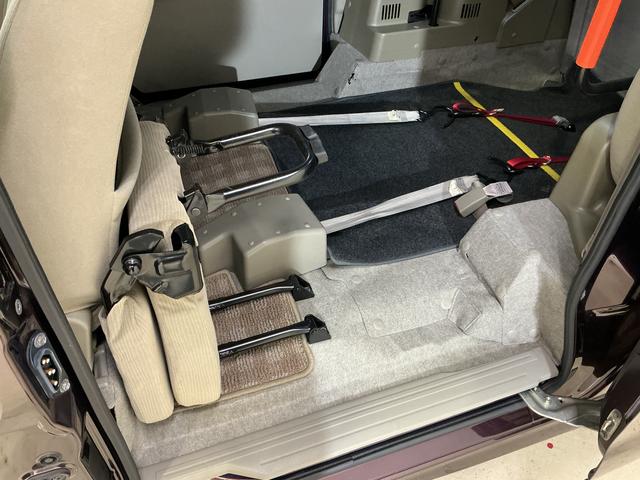 アトレーワゴン アトレースローパー ワンオーナー 福祉車両 ナビ ETC ワンオーナー 福祉車両 ナビ バックカメラ ETC 電動ウインチ Bluetooth フルセグTV DVD再生 HIDヘッドライト ドアバイザー フォグライト キーレス ヘッドライトレベライザー(24枚目)