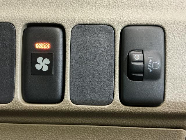 アトレーワゴン アトレースローパー ワンオーナー 福祉車両 ナビ ETC ワンオーナー 福祉車両 ナビ バックカメラ ETC 電動ウインチ Bluetooth フルセグTV DVD再生 HIDヘッドライト ドアバイザー フォグライト キーレス ヘッドライトレベライザー(47枚目)