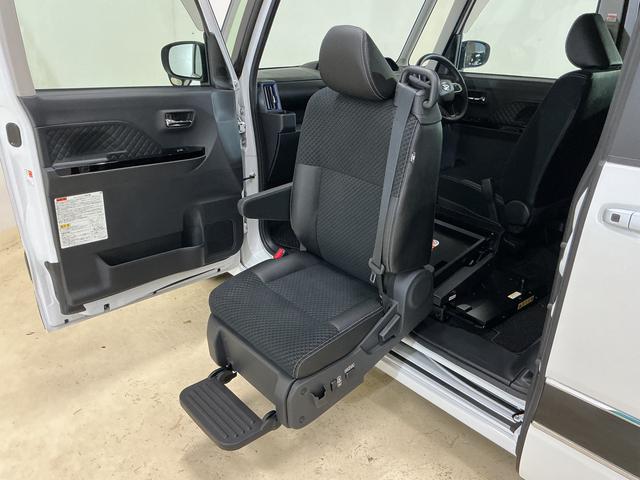 タント カスタムＲＳ　ウェルカムシートリフト　ターボ　ナビ　ＥＴＣ　ターボ　スマートアシスト　９インチナビ　パノラマモニター　ドライブレコーダー　ＥＴＣ　アダプティブクルーズコントロール　両側リヤパワースライドドア　プッシュボタンエンジンスタート　ＬＥＤヘッドライト（43枚目）