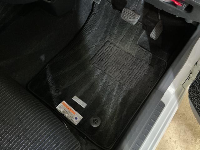 ムーヴ カスタム　ＲＳ　ＳＡＩＩ　ターボ　ナビＴＶ　ドラレコ　ＥＴＣ　ターボ　ナビ　ドラレコ　ＥＴＣ　バックカメラ　Ｂｌｕｅｔｏｏｔｈ　１５インチ純正アルミホイール　フルセグ　ＣＤ／ＤＶＤ再生　アームレストコンソールボックス　スマートキー　スペアキー有り　オートライト（30枚目）