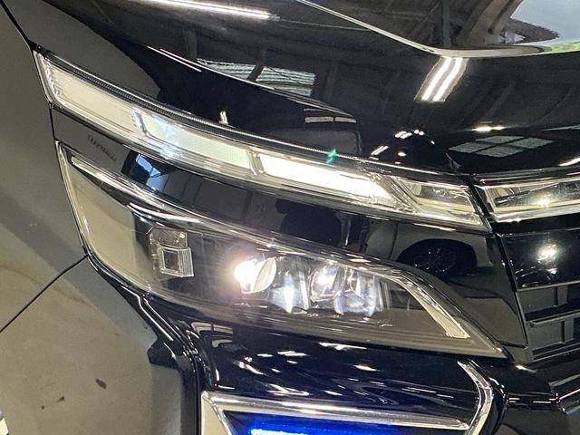 ヴォクシー ＺＳ　煌ＩＩＩ　ワンオーナー　ナビ　後席モニター　ドラレコ　ワンオーナー　ナビＴＶ　後席モニター　ドラレコ　ＥＴＣ　バックカメラ　両側電動スライドドア　クルーズコントロール　Ｂｌｕｅｔｏｏｔｈ　前後コーナーセンサー　１６インチ純正アルミホイール　ダブルエアコン（11枚目）