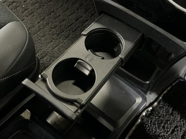 ヴォクシー ＺＳ　煌ＩＩＩ　ワンオーナー　ナビ　後席モニター　ドラレコ　ワンオーナー　ナビＴＶ　後席モニター　ドラレコ　ＥＴＣ　バックカメラ　両側電動スライドドア　クルーズコントロール　Ｂｌｕｅｔｏｏｔｈ　前後コーナーセンサー　１６インチ純正アルミホイール　ダブルエアコン（63枚目）