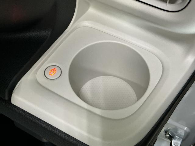 ムーヴキャンバス ストライプスＧ　届出済み未使用車　全周囲カメラ　シートヒータ　届出済み未使用車　パノラマモニター　両側電動スライドドア　前席シートヒーター　前後コーナーセンサー　電子パーキング　オートブレーキホールド　ホッとカップホルダー　ＵＳＢチャージャー　ＬＥＤヘッドライト（6枚目）