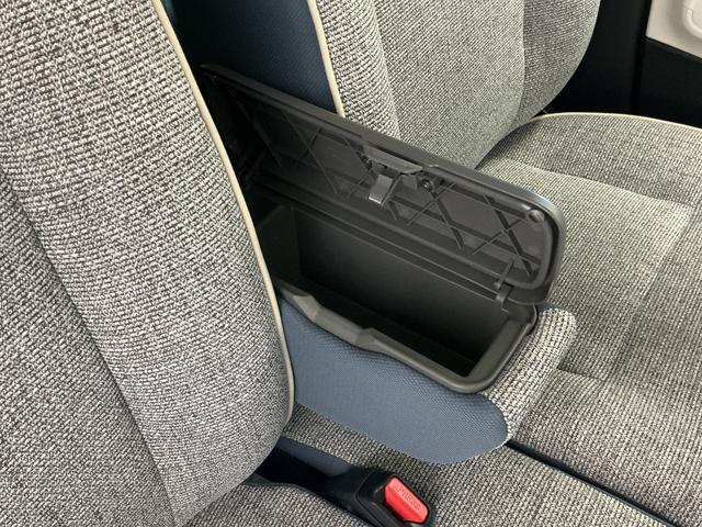 ムーヴキャンバス ストライプスＧ　届出済み未使用車　全周囲カメラ　シートヒータ　届出済み未使用車　パノラマモニター　両側電動スライドドア　前席シートヒーター　前後コーナーセンサー　電子パーキング　オートブレーキホールド　ホッとカップホルダー　ＵＳＢチャージャー　ＬＥＤヘッドライト（61枚目）