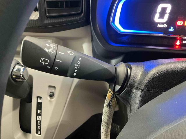 ミライース Ｘ　ＳＡＩＩＩ　前後コーナーセンサー　キーレス　オートライト　ワンオーナー　前後コーナーセンサー　キーレスエントリー　オートマチックハイビーム　ＬＥＤヘッドライト　アイドリングストップ　横滑り防止機能　ヘッドライトレベライザー　マニュアルエアコン　電動格納ミラー（8枚目）